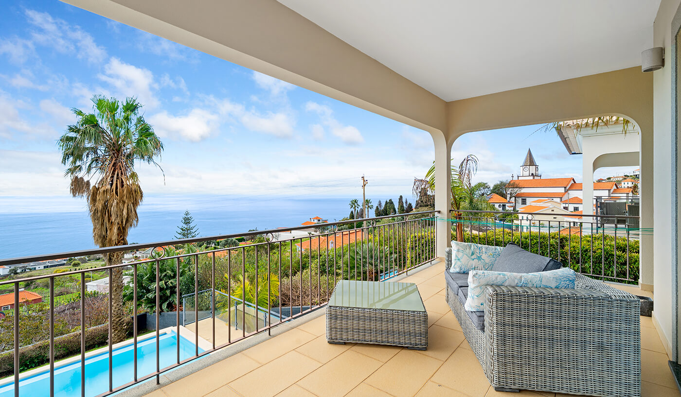 Villa Balkon sicht